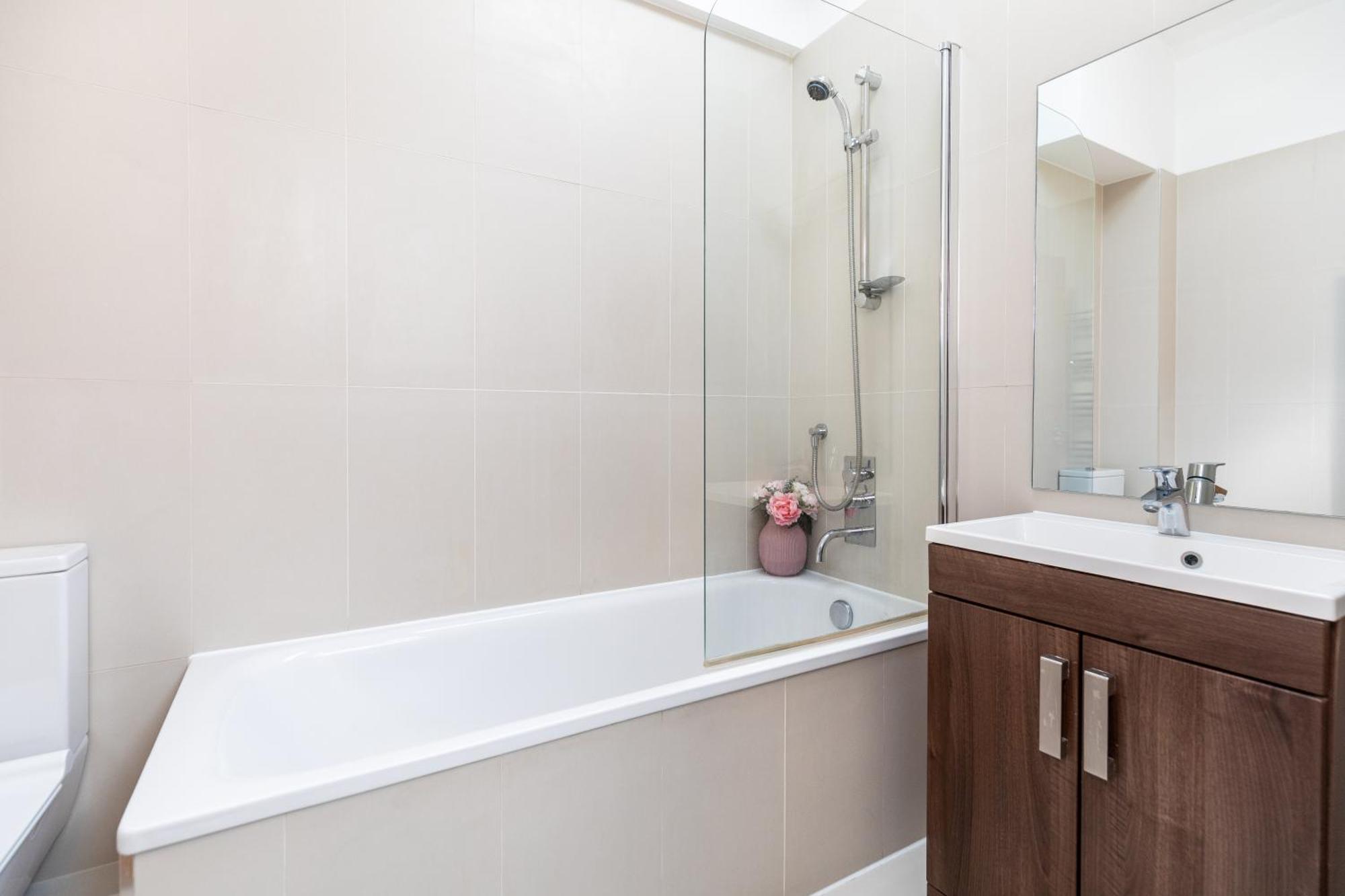 Exceptional 2 Bed Boutique Home In Mill Hill Buitenkant foto